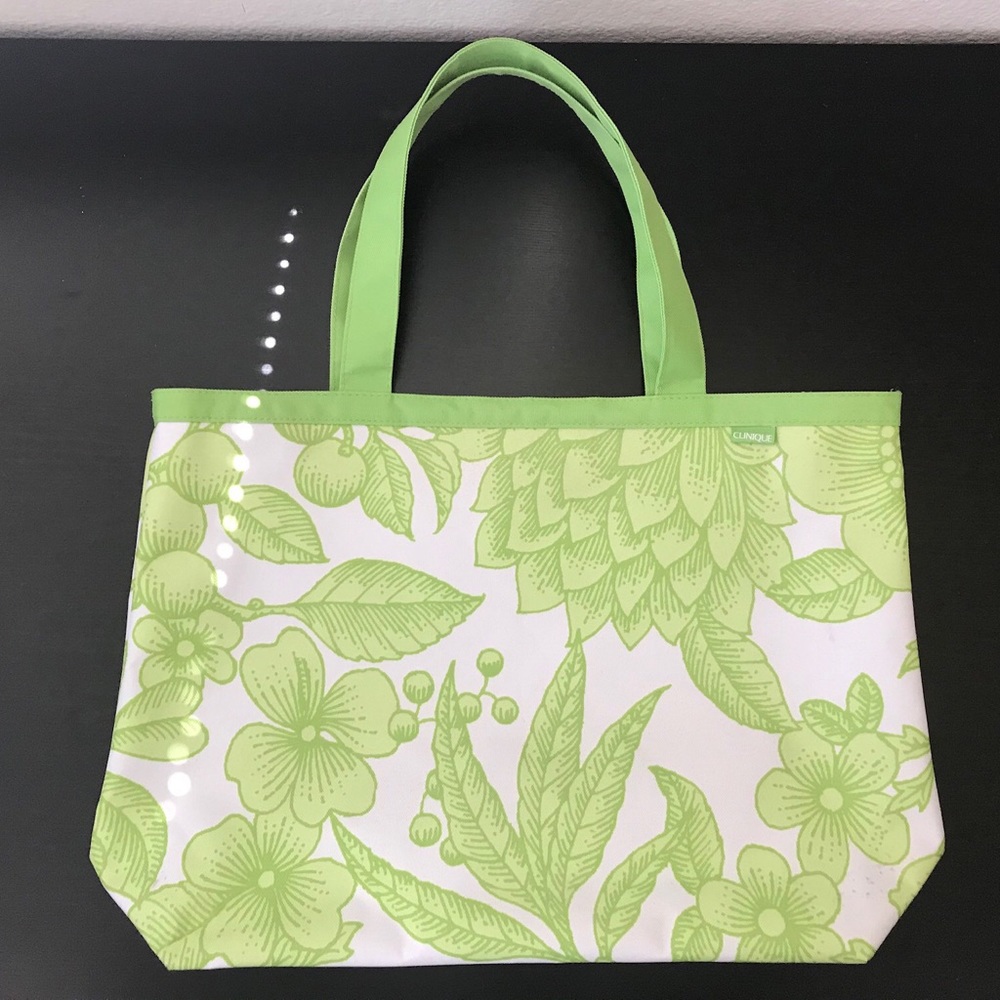 Clinique tote bag. Only used once! - Picture 1 of 7